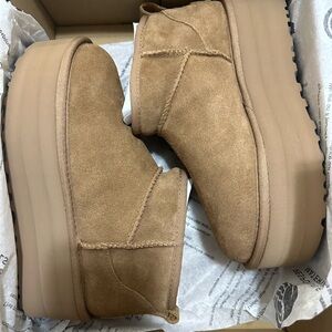 Ultra mini platform uggs